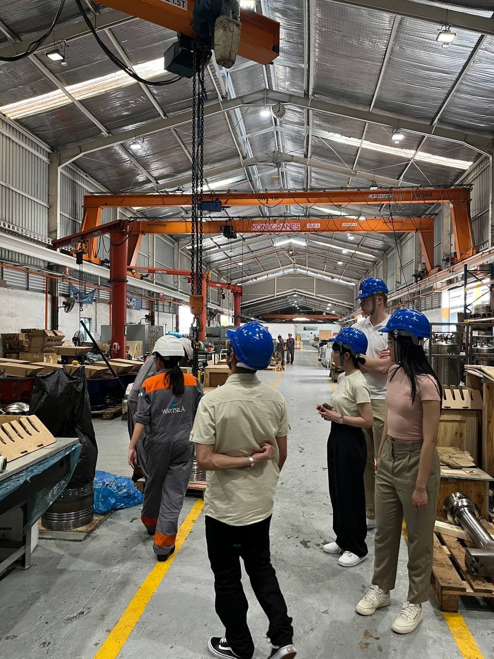 A picture of a workshop inside Wärtsilä Singapore.